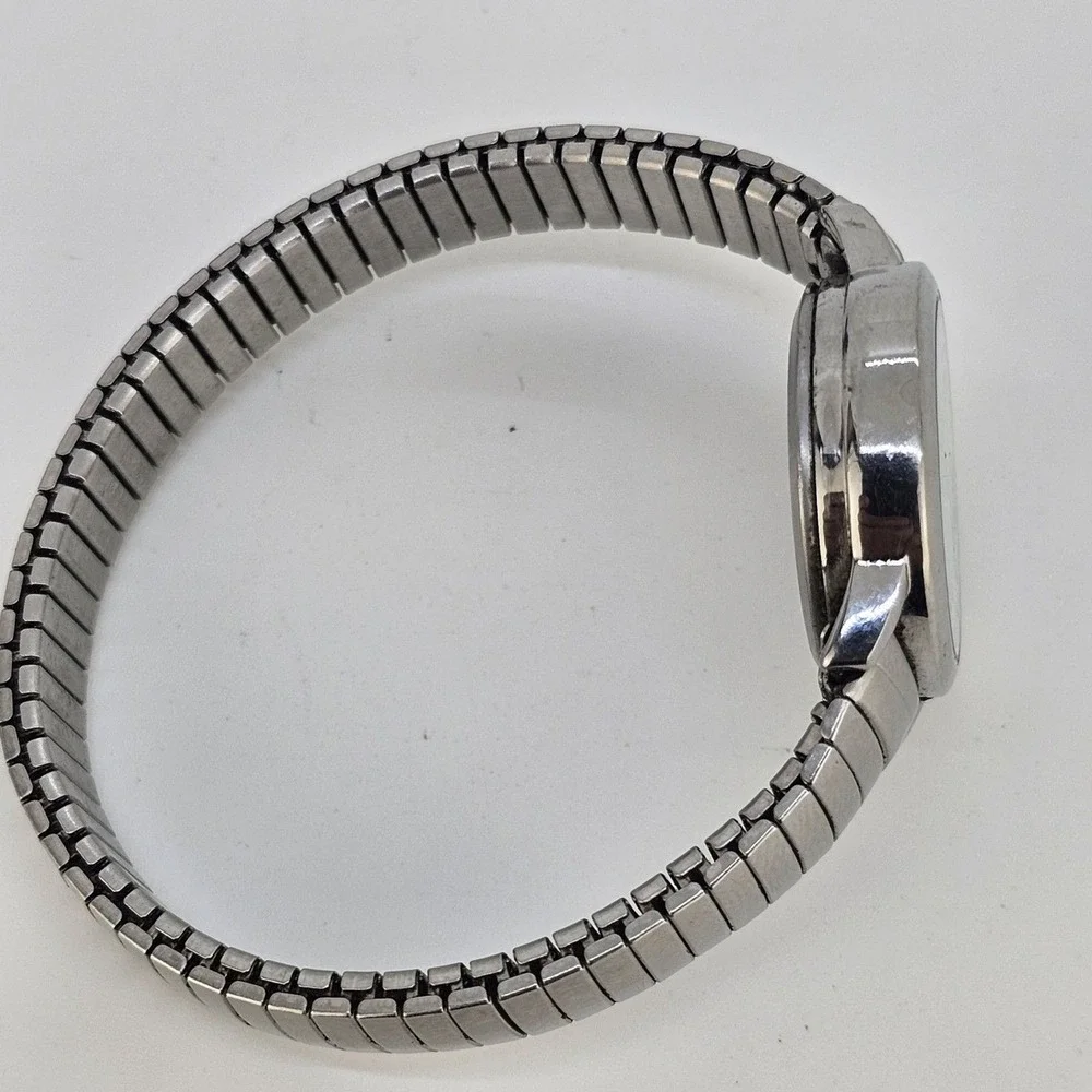 Timex Women's 25MM White Dial Expandable‎ Band 6